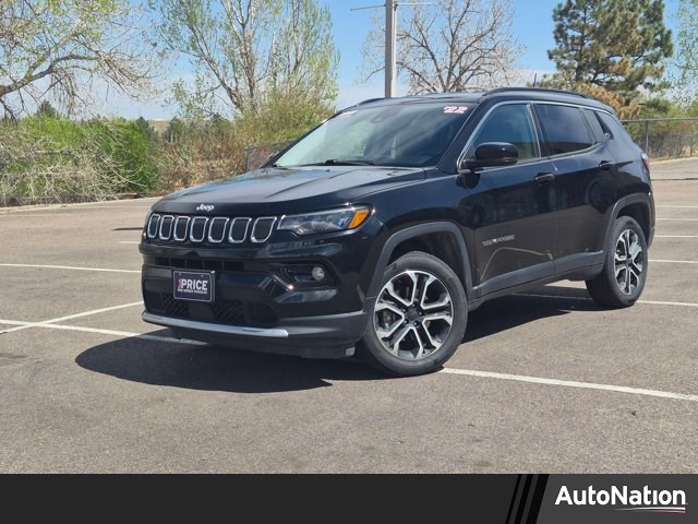Diamond Black Crystal Pearlcoat 2022 Jeep Compass Limited 4WD SUV / Crossover Four-Wheel Drive 9-Speed Automatic