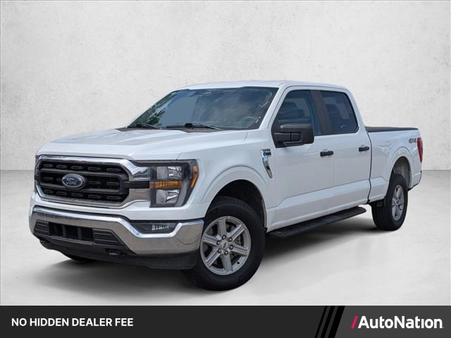 Oxford White 2023 Ford F-150 XLT SuperCrew 4WD Pickup Truck Four-Wheel Drive Automatic
