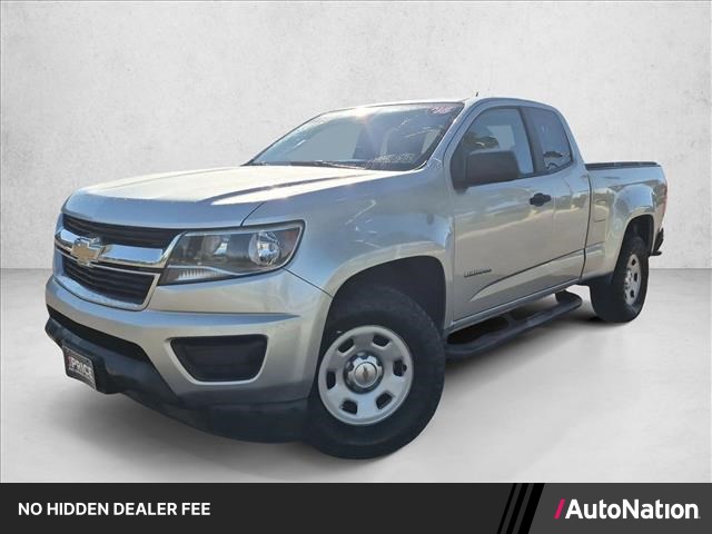 Silver Ice Metallic 2016 Chevrolet Colorado Pickup Truck 4X2 6-Speed Manual