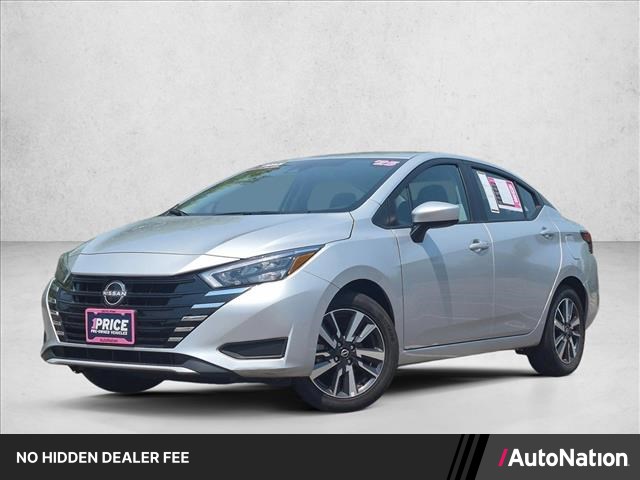 Brilliant Silver Metallic 2025 Nissan Versa Sedan Front-Wheel Drive Automatic