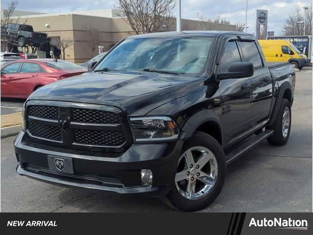 2018 RAM 1500 Express Crew Cab 4WD