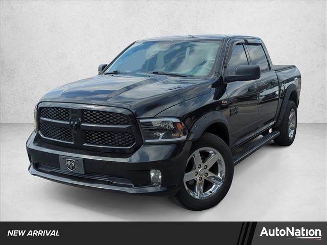 2018 RAM 1500 Express Crew Cab 4WD