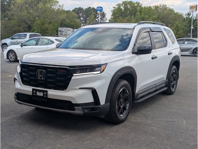 Gray (Platinum White Pea) 2025 Honda Pilot TrailSport AWD SUV / Crossover All-Wheel Drive Automatic