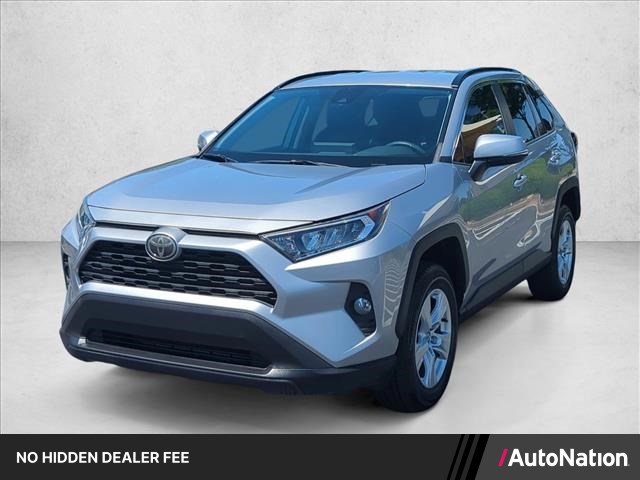 Silver Sky Metallic 2020 Toyota RAV4 XLE FWD SUV / Crossover Front-Wheel Drive Automatic