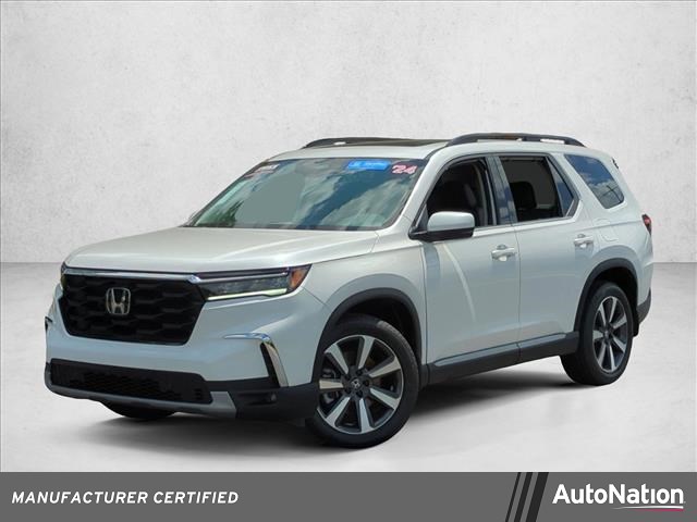 Platinum White Pearl 2024 Honda Pilot Touring AWD SUV / Crossover All-Wheel Drive Automatic