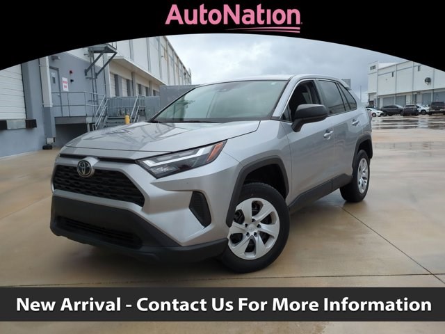 Silver Sky Metallic 2024 Toyota RAV4 LE FWD SUV / Crossover Front-Wheel Drive Automatic