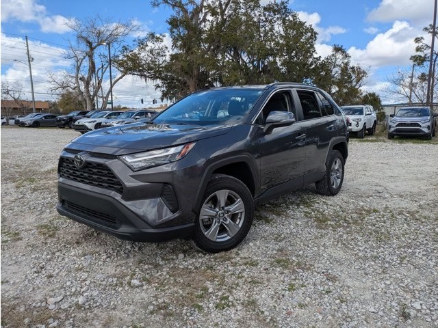 2024 Toyota RAV4 XLE FWD