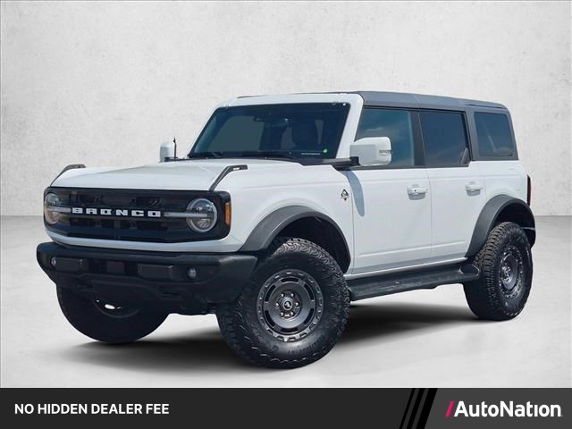 Oxford White 2025 Ford Bronco SUV / Crossover Four-Wheel Drive Automatic