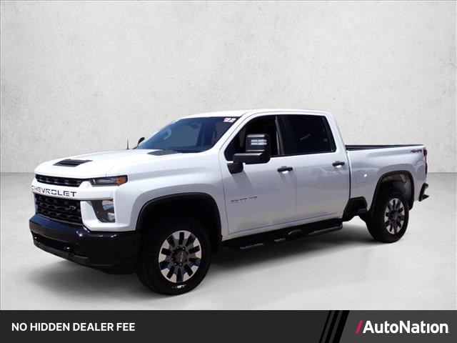Summit White 2022 Chevrolet Silverado 2500HD Custom Crew Cab 4WD Pickup Truck Four-Wheel Drive 6-Speed Automatic