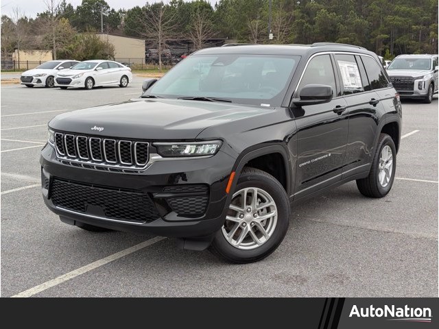 2025 Jeep Grand Cherokee Laredo 4WD