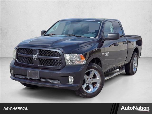 2017 RAM 1500 Express Quad Cab 4WD