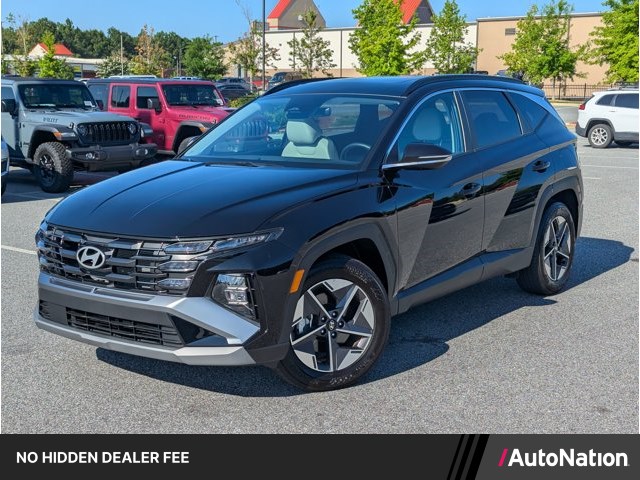 Phantom Black 2026 Hyundai Tucson SUV / Crossover Front-Wheel Drive Automatic