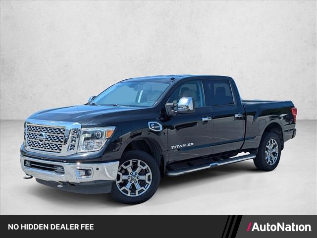 2017 Nissan Titan XD SL Crew Cab 4WD