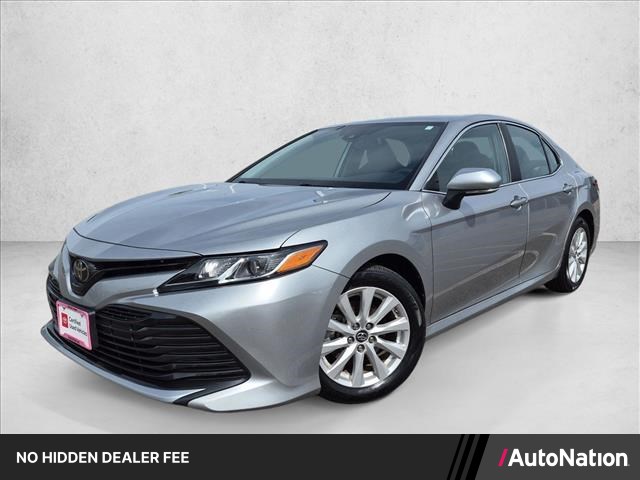 Celestial Silver Metallic 2019 Toyota Camry Sedan Front-Wheel Drive Automatic