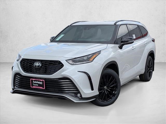 White (Wind Chill Pearl) 2026 Toyota Highlander XSE AWD SUV / Crossover All-Wheel Drive Automatic