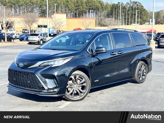 2021 Toyota Sienna XSE 7-Passenger FWD