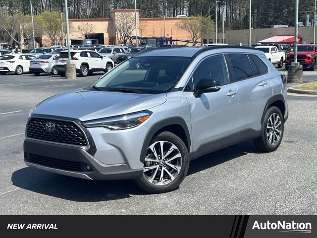 2025 Toyota Corolla Cross XLE FWD