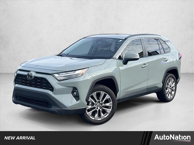 2022 Toyota RAV4 XLE Premium FWD