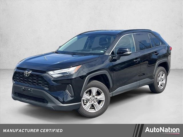 2025 Toyota RAV4 XLE FWD