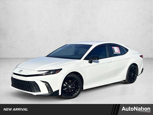 2026 Toyota Camry SE FWD