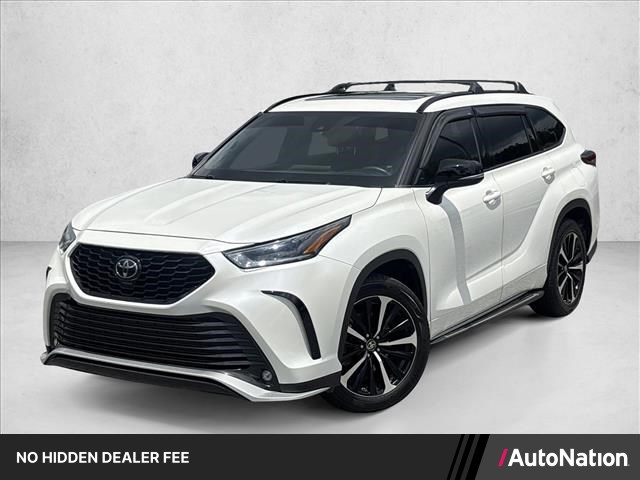 White (Blizzard Pearl) 2021 Toyota Highlander SUV / Crossover Front-Wheel Drive Automatic