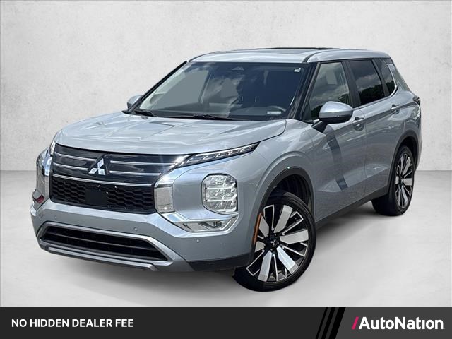 Moonstone Gray Metallic 2025 Mitsubishi Outlander SUV / Crossover Front-Wheel Drive Automatic