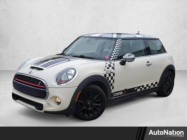 2016 MINI Cooper