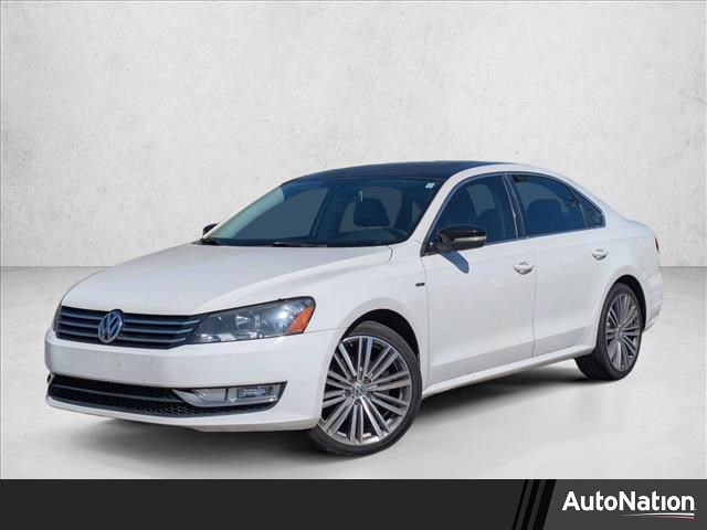 2014 Volkswagen Passat Sport