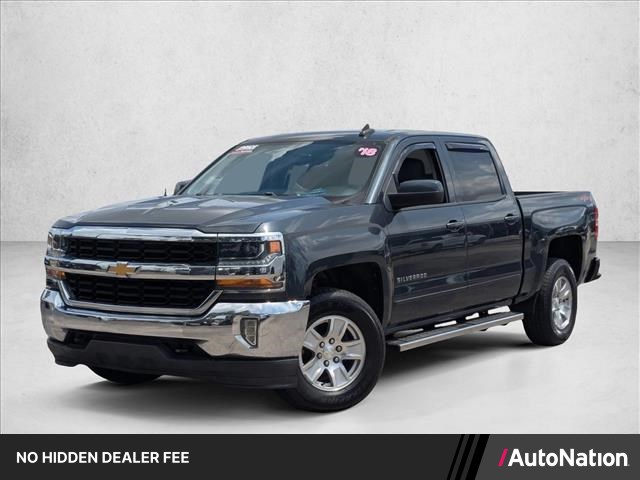 Gray (Graphite Metallic) 2018 Chevrolet Silverado 1500 LT Crew Cab 4WD Pickup Truck Four-Wheel Drive 6-Speed Automatic