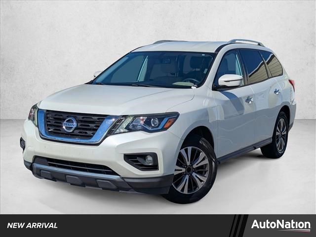 2017 Nissan Pathfinder SV