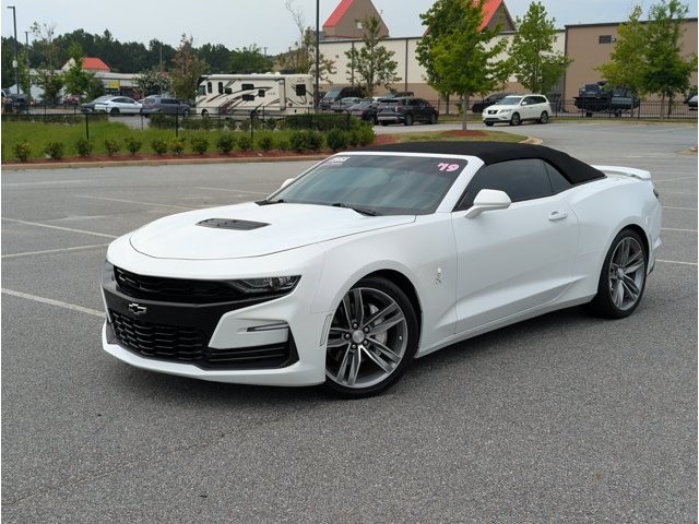 Summit White 2019 Chevrolet Camaro Convertible Rear-Wheel Drive Automatic