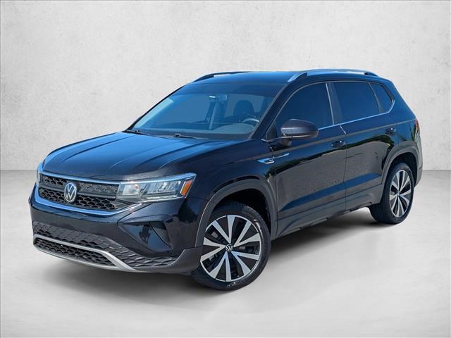 2022 Volkswagen Taos SE FWD