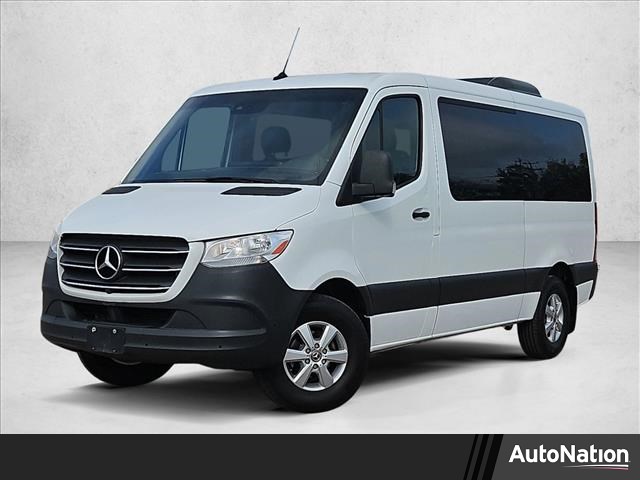 2022 Mercedes-Benz Sprinter 2500 144 V6 Passenger Van RWD