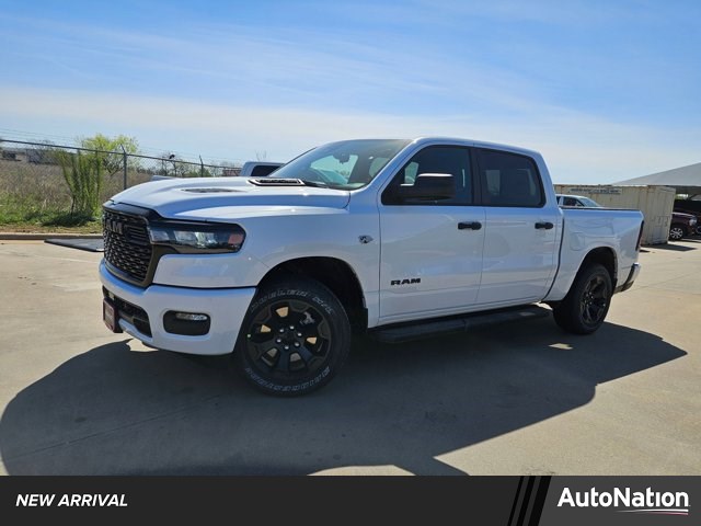 2026 RAM 1500 Express Crew Cab 4WD