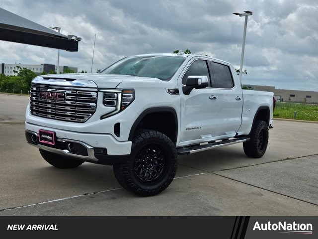 White 2024 GMC Sierra 1500 Denali Crew Cab 4WD Pickup Truck Four-Wheel Drive Automatic
