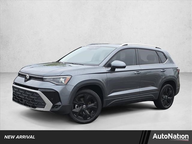 Platinum Gray Metallic 2025 Volkswagen Taos SE FWD SUV / Crossover Front-Wheel Drive Automatic