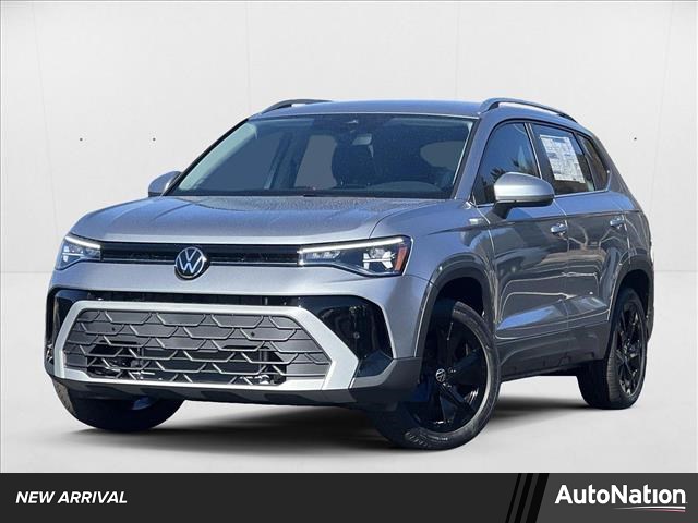 2025 Volkswagen Taos SE FWD