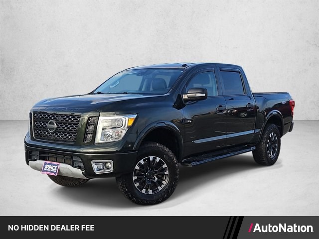 2019 Nissan Titan PRO-4X Crew Cab 4WD