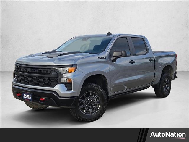 Sterling Gray Metallic 2024 Chevrolet Silverado 1500 Custom Trail Boss Crew Cab 4WD Pickup Truck Four-Wheel Drive Automatic