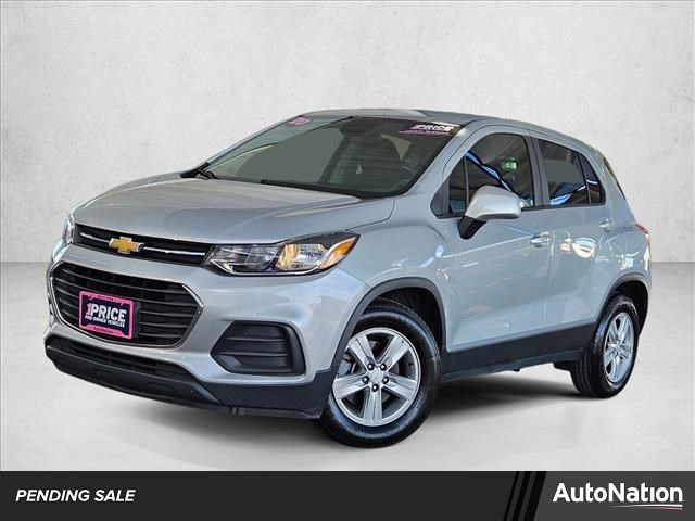 Silver Ice Metallic 2020 Chevrolet Trax LS FWD SUV / Crossover Front-Wheel Drive 6-Speed Automatic