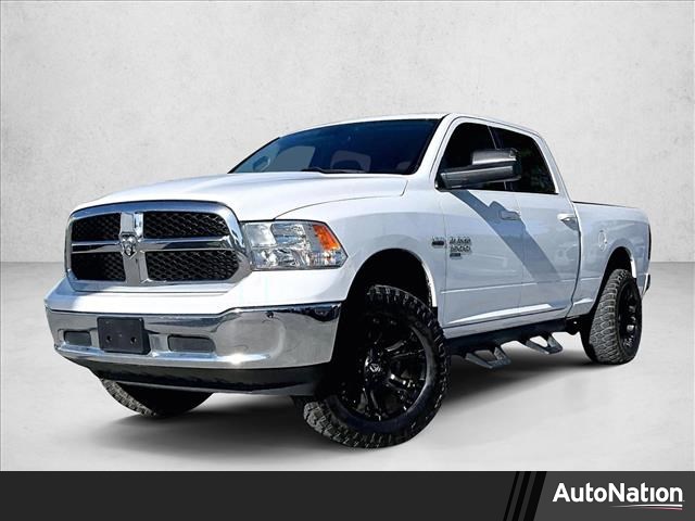 2021 RAM 1500 Classic SLT Crew Cab 4WD