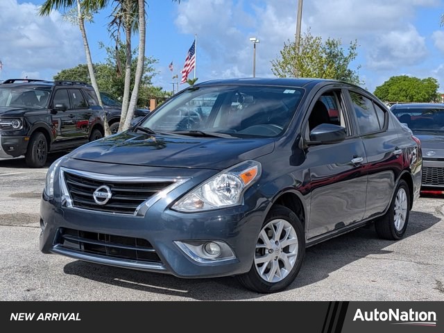 2017 Nissan Versa SV