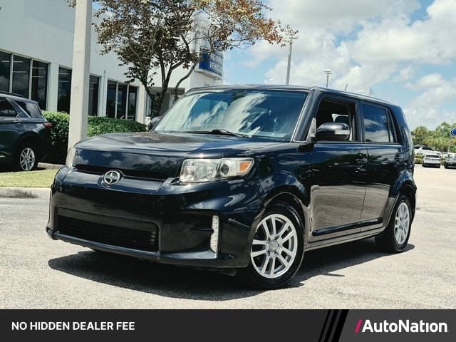 [Silver] Classic S 2015 Scion xB Wagon Front-Wheel Drive Automatic