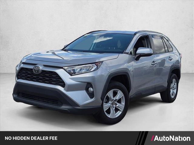 Silver Sky Metallic 2019 Toyota RAV4 SUV / Crossover Front-Wheel Drive Automatic