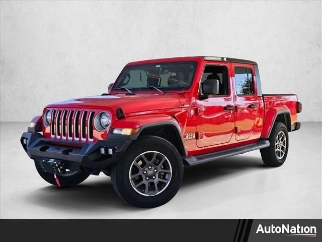 Firecracker Red Clearcoat 2020 Jeep Gladiator Overland Crew Cab 4WD Pickup Truck Four-Wheel Drive 8-Speed Automatic
