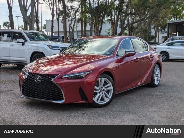 2025 Lexus IS 300 RWD