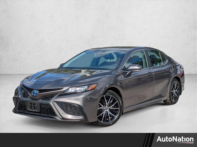 2024 Toyota Camry Hybrid SE FWD