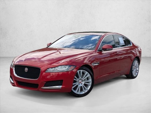 Firenze Red Metallic 2019 Jaguar XF 25t Prestige RWD Sedan Rear-Wheel Drive 8-Speed Automatic