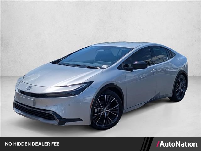 Silver 2026 Toyota Prius XLE FWD Hatchback Front-Wheel Drive Automatic