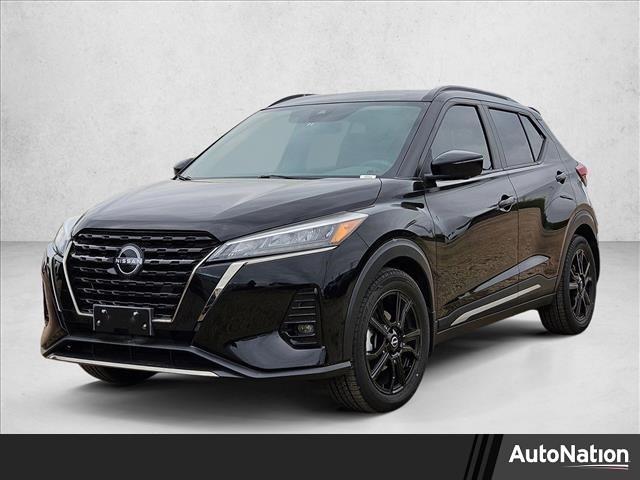 Super Black 2023 Nissan Kicks SR FWD SUV / Crossover Front-Wheel Drive Automatic